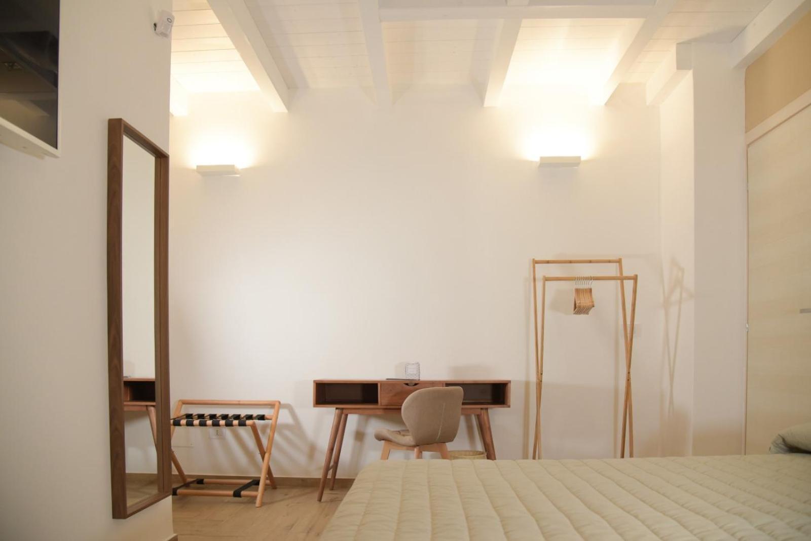Serenity Apulian Rooms Trepuzzi Exterior photo